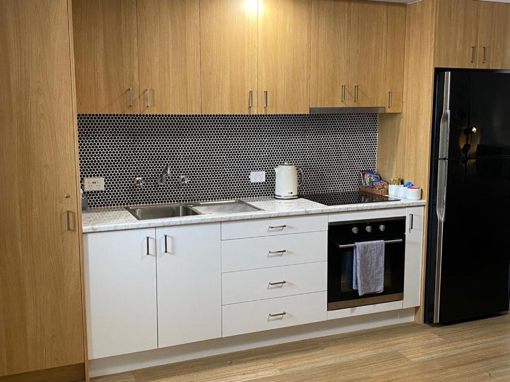 894 Holly Court Διαμέρισμα Coober Pedy Εξωτερικό φωτογραφία